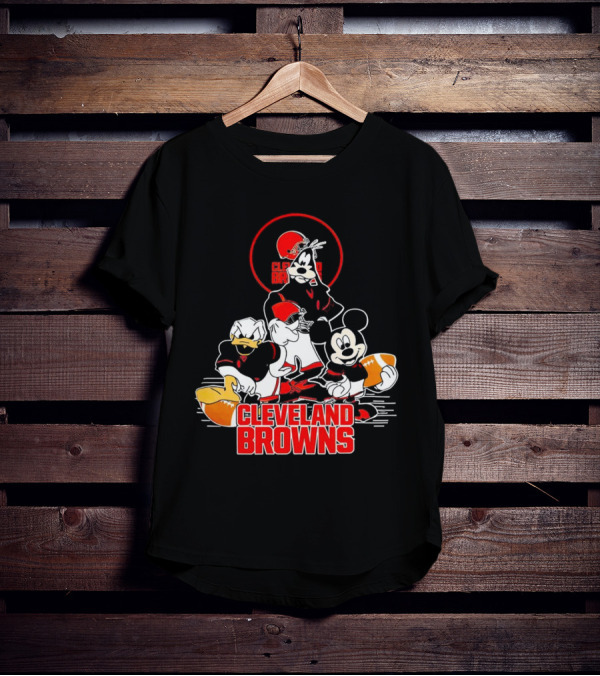 Cleveland Browns NFL Mickey Mouse Donald Duck Goofy Football Team T-Shirt