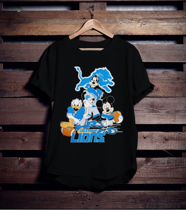 Detroit Lions Mickey Friends Game Day Football Disney T-Shirt