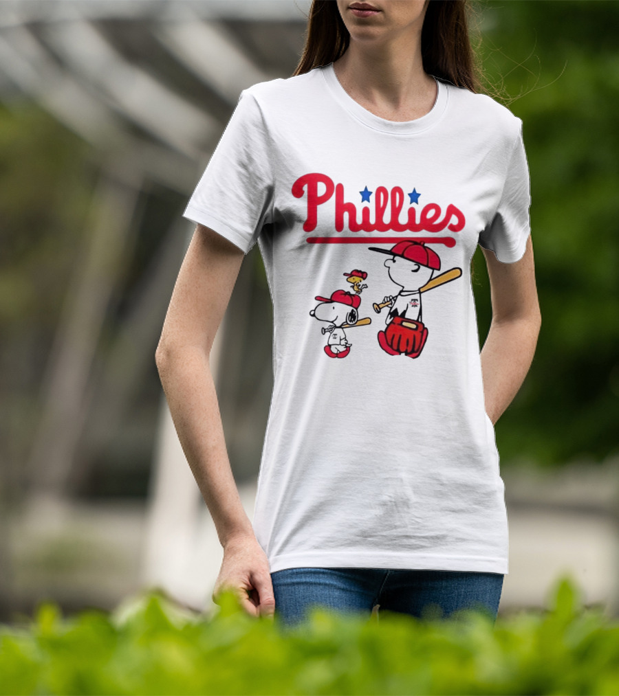 Phillies Snoopy Woodstock Charlie Brown Peanuts Baseball T-Shirt