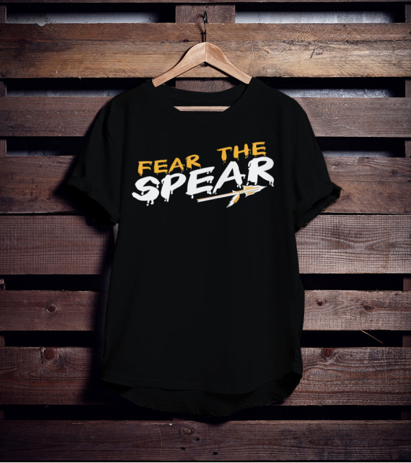 Fear The Spear Dripping Text Spearhead Arrow T-Shirt