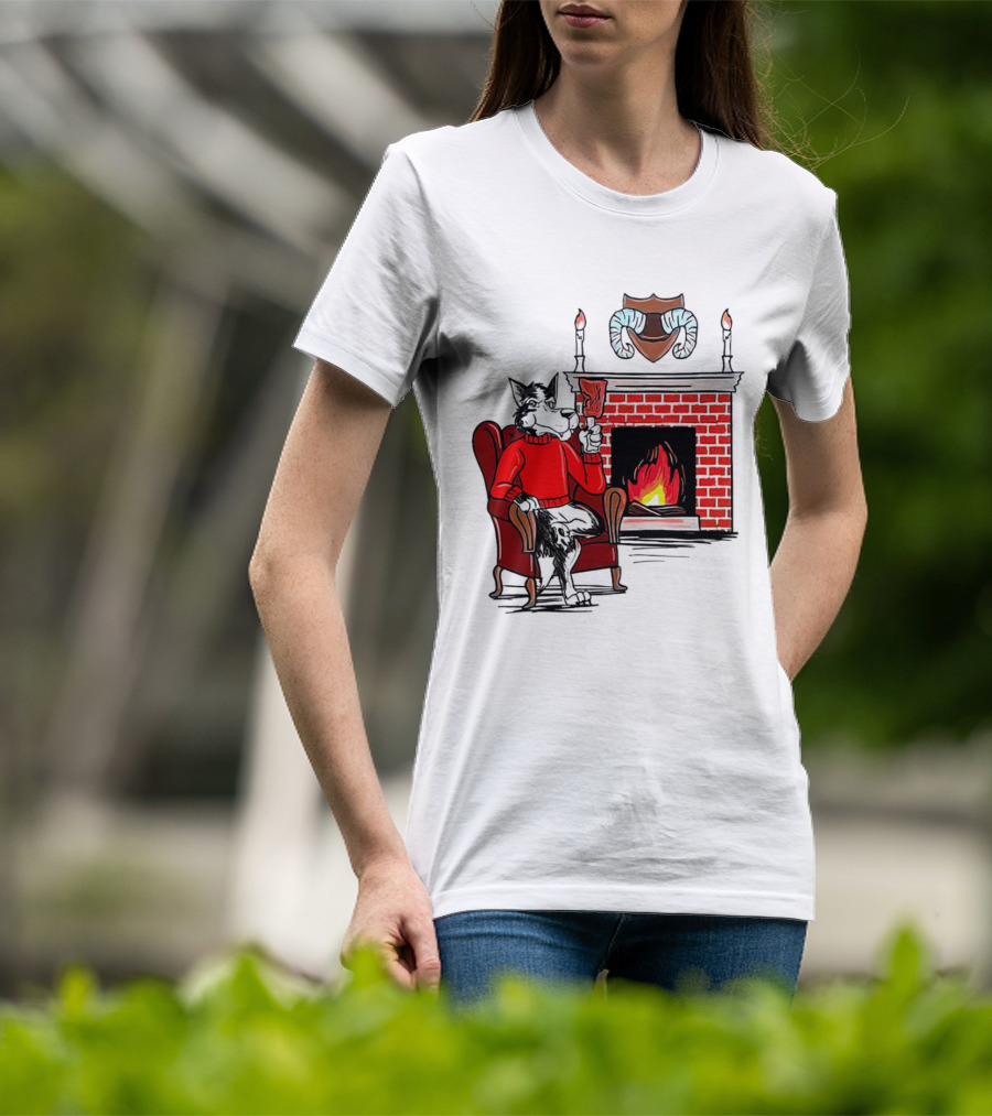 NC State Wolfpack Cozy Fireplace Christmas Scene Sweater Wolf T-Shirt