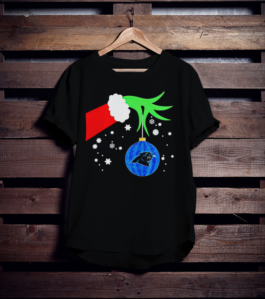 The Grinch Holding Carolina Panthers Christmas Ornament With Snowflakes T-Shirt