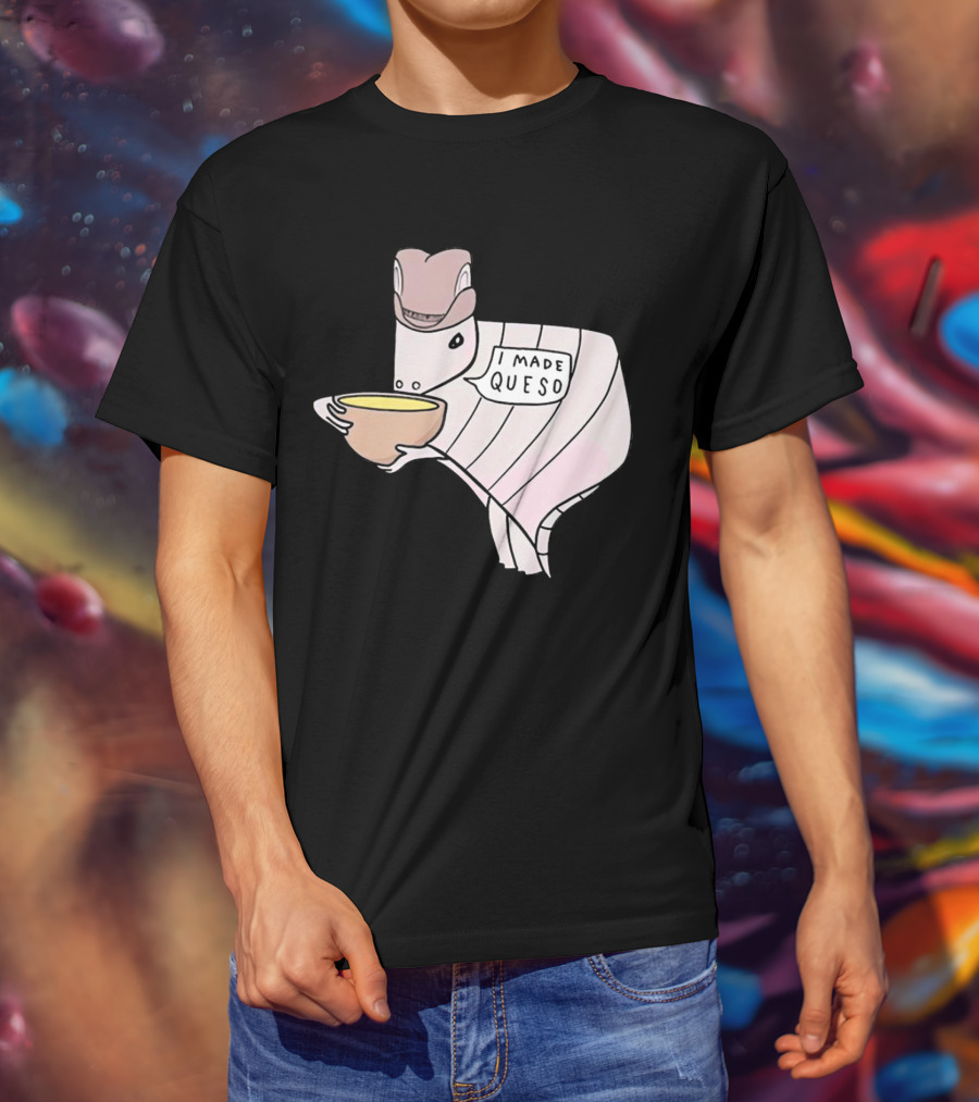 I Made Queso Armadillo With Cowboy Hat Holding Bowl T-Shirt