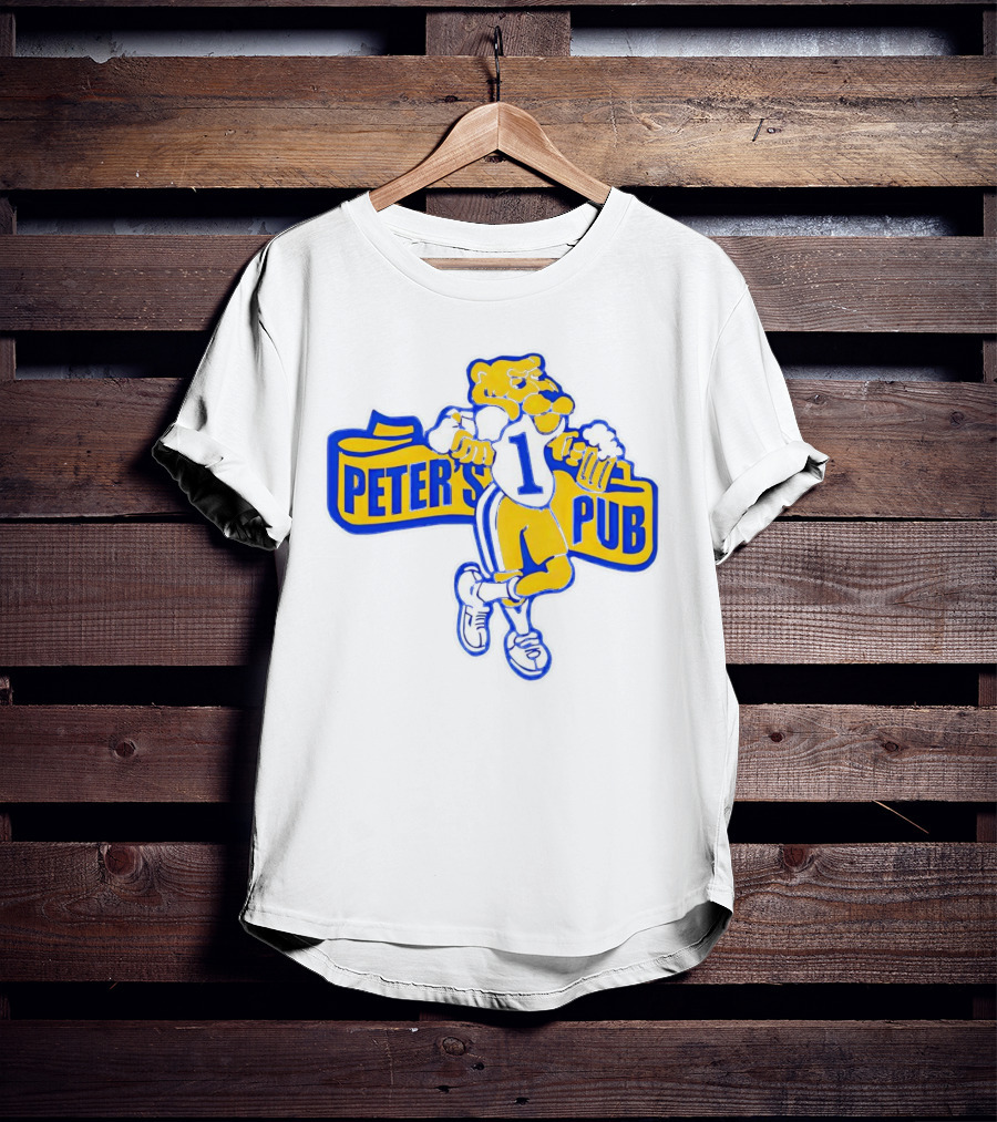 Peter's Pub Pittsburgh Mascot Holding Steins T-Shirt