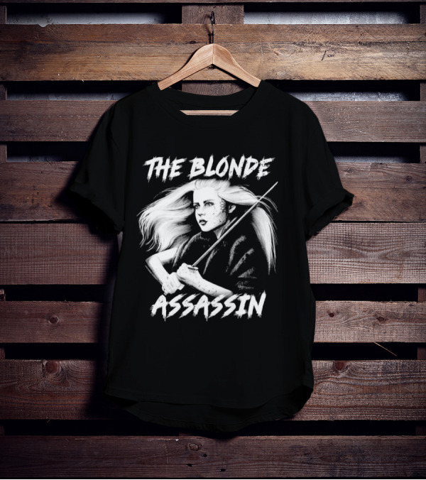 THE BLONDE ASSASSIN SWORD-WIELDING WARRIOR T-Shirt
