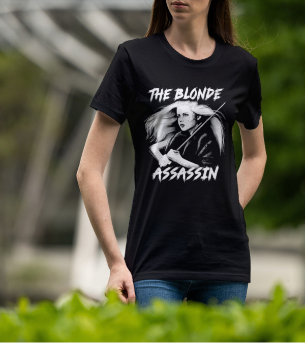THE BLONDE ASSASSIN SWORD-WIELDING WARRIOR T-Shirt