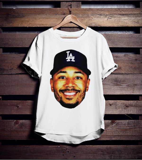 Mookie Betts Los Angeles Dodgers LA Cap Big Face T-Shirt