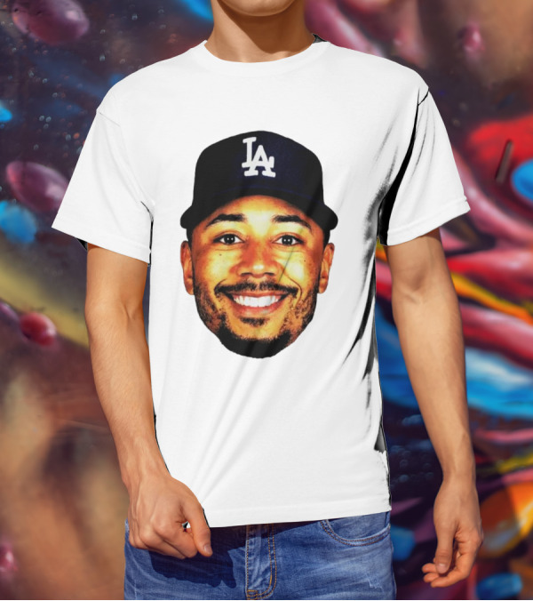 Mookie Betts Los Angeles Dodgers LA Cap Big Face T-Shirt