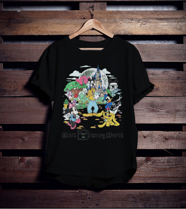 Walt Disney World Mickey Mouse And Friends In Front Of Castle T-Shirt