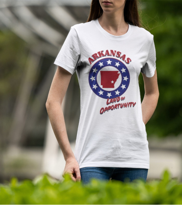 Arkansas Land Of Opportunity Red State Blue Star Circle T-Shirt