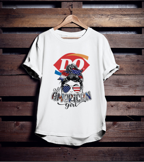 Dairy Queen All American Girl Messy Bun Patriotic髁 T-Shirt