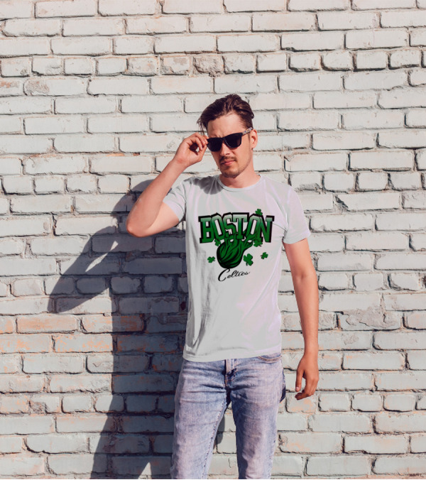 Boston Celtics Shamrock Flames Basketball Vintage T-Shirt