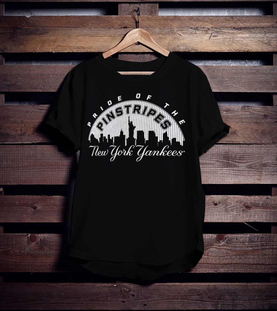 Pride Of The Pinstripes New York Yankees Skyline T-Shirt