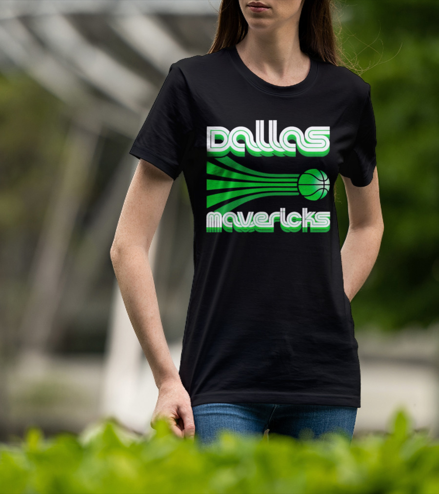 Dallas Mavericks Retro Green Basketball T-Shirt