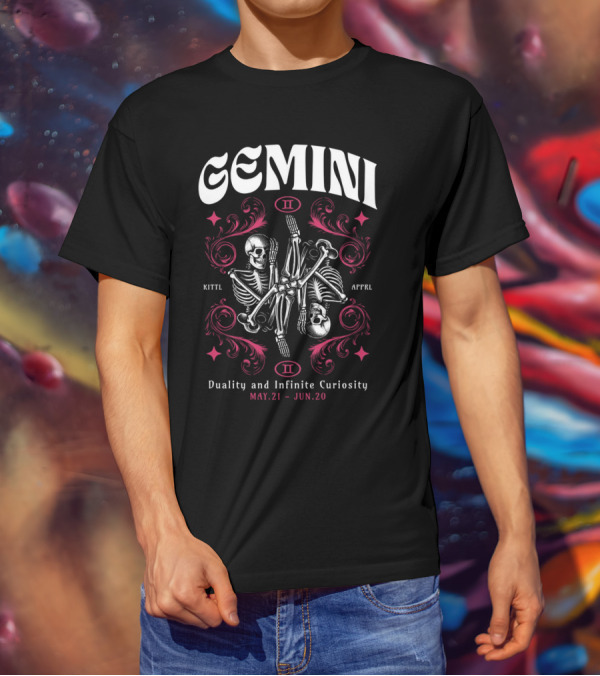 Gemini Zodiac Skeleton Duality Infinite Curiosity Vintage May 21 Jun 20 T-Shirt