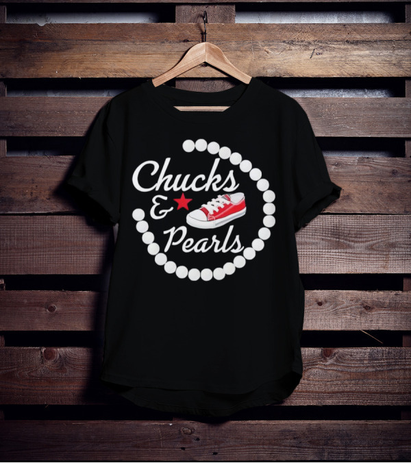 Chucks Pearls Red Sneaker Star T-Shirt