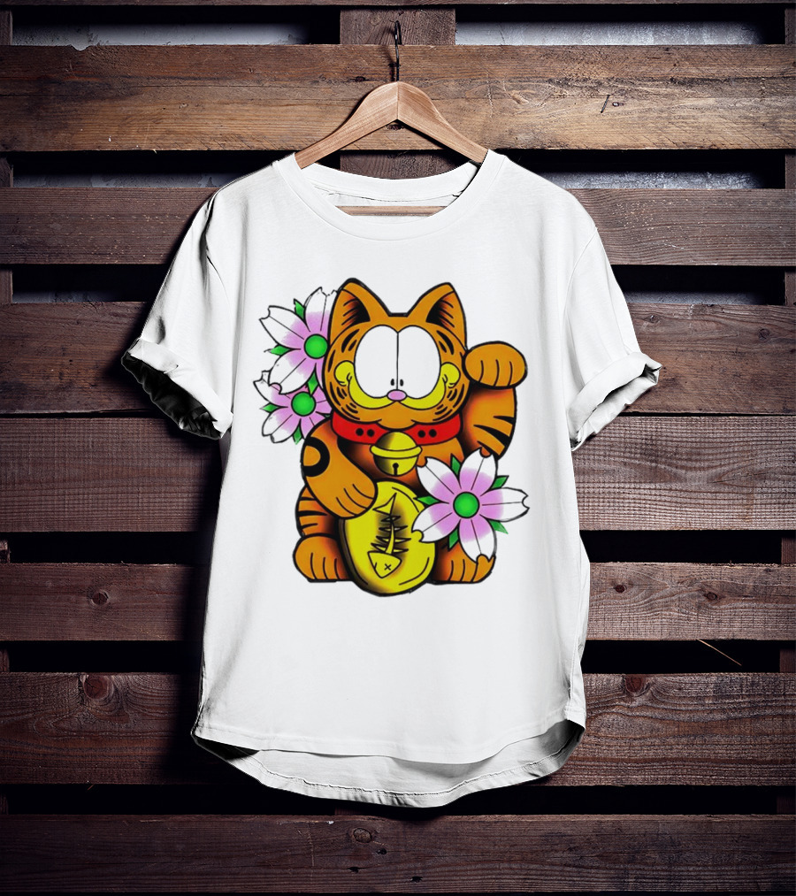 Garfield Maneki Neko With Fish Coin And Flowers T-Shirt