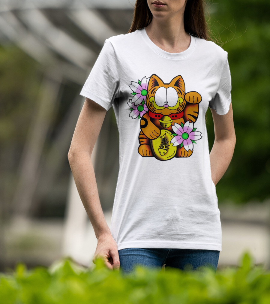 Garfield Maneki Neko With Fish Coin And Flowers T-Shirt