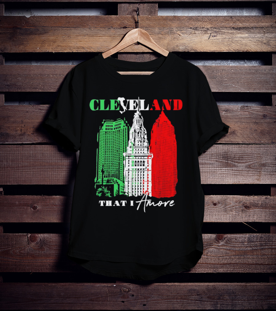 Cleveland That I Amore Italy Flag Skyline T-Shirt