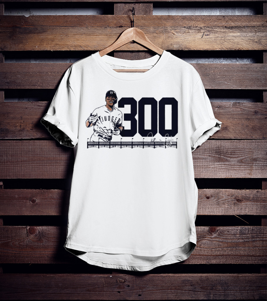 Aaron Judge 300 Career Home Runs Yankees Signature T-Shirt
