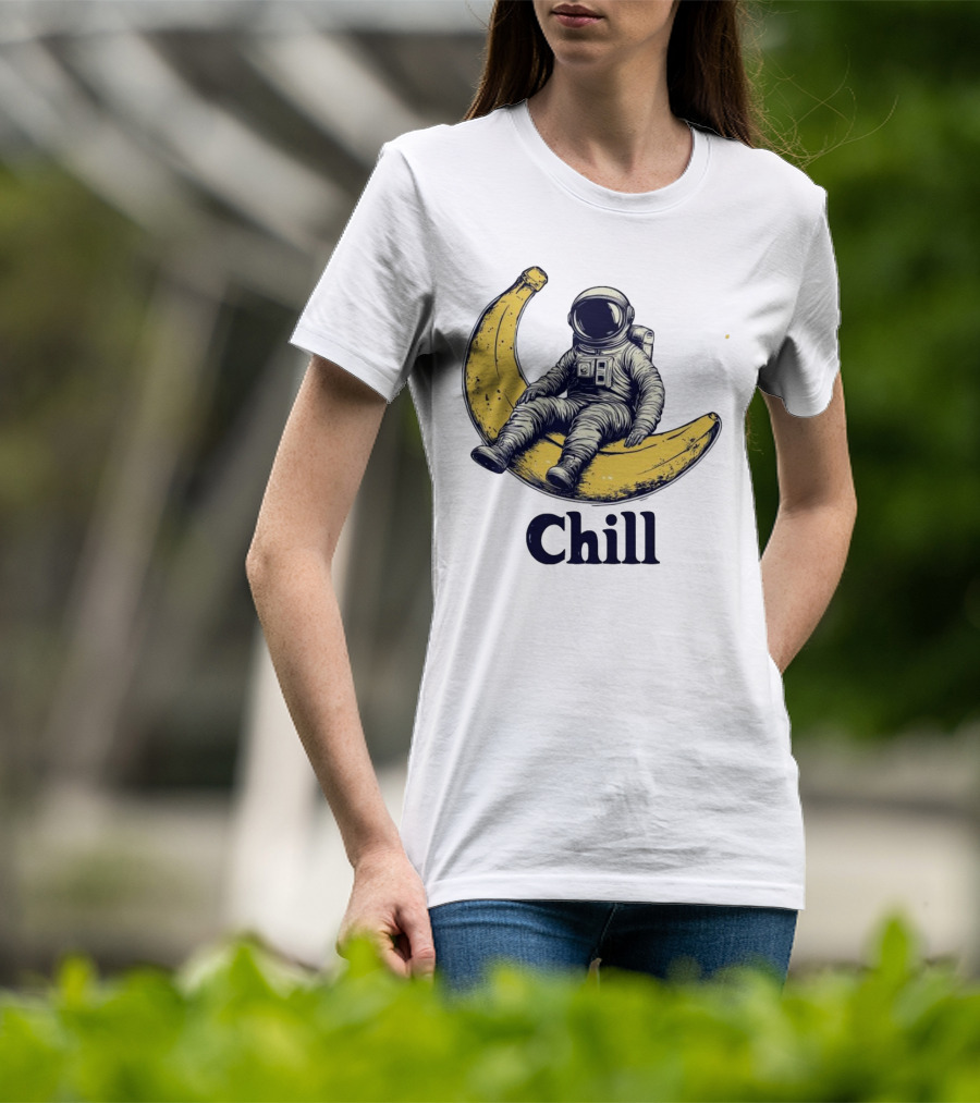 Astronaut Chill Sit On Moon Banana T-Shirt