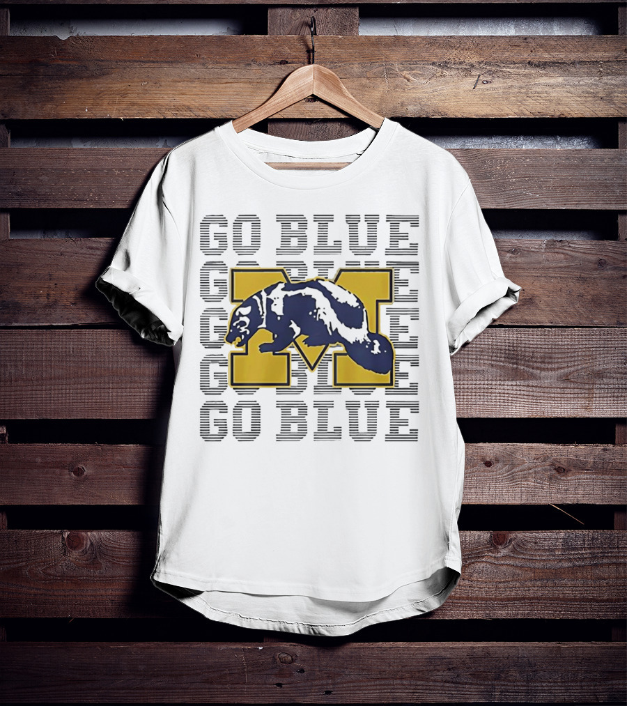 Go Blue Michigan Wolverines Bear M T-Shirt