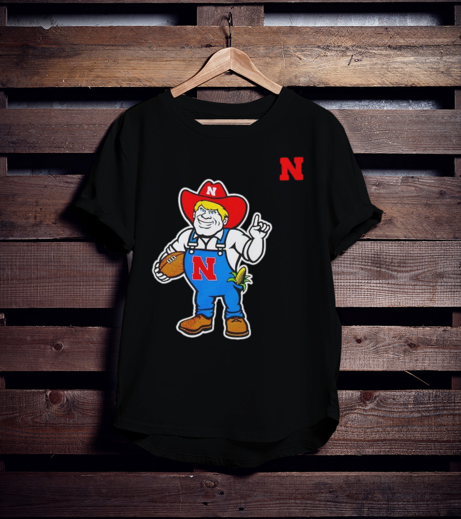 Nebraska Cornhuskers Mascot Holding Football With Corn And N T-Shirt