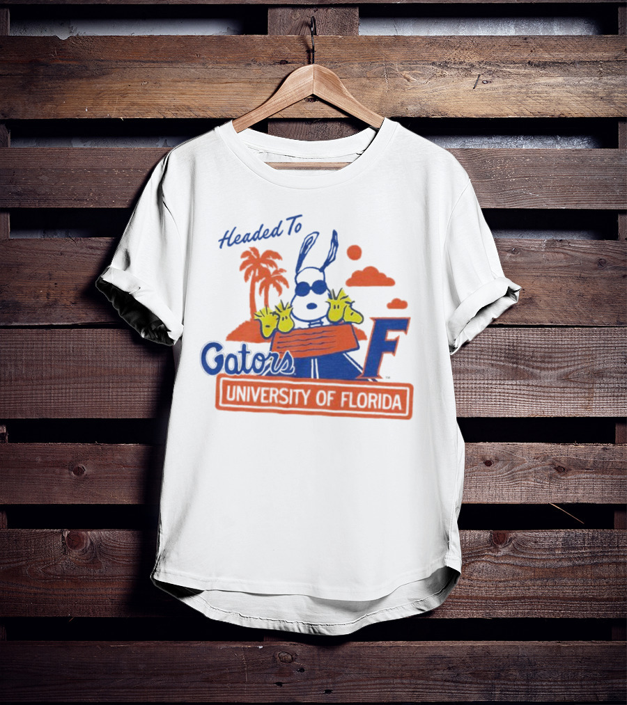 Headed To Gators University Of Florida Snoopy Woodstock Palm Trees Clouds T-Shirt