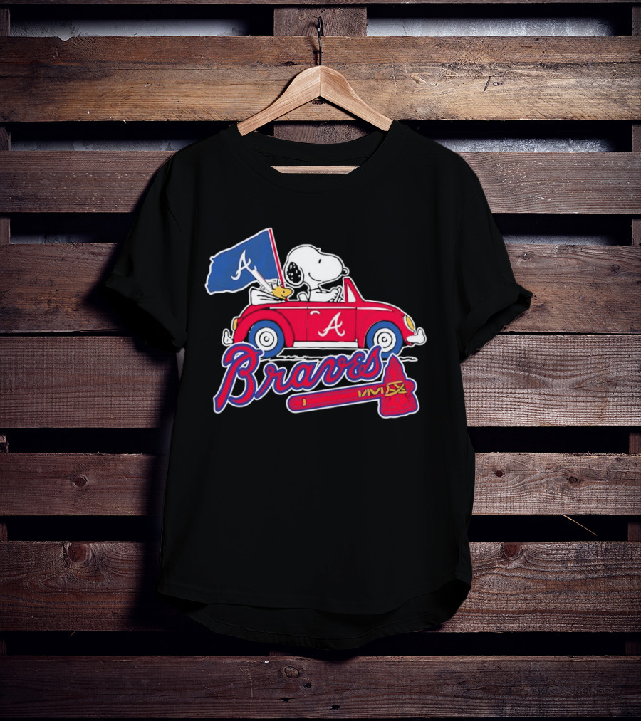 Snoopy And Woodstock Driving Car Atlanta Braves Logo Peanuts Cartoon T-Shirt