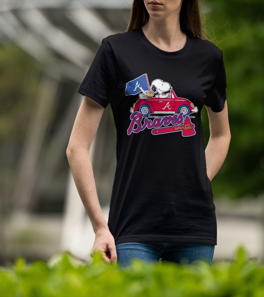 Snoopy And Woodstock Driving Car Atlanta Braves Logo Peanuts Cartoon T-Shirt