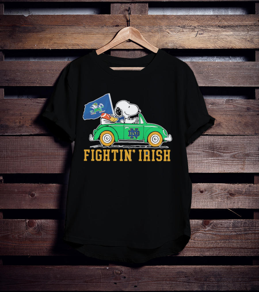 Snoopy And Woodstock Driving ND Car Fightin' Irish T-Shirt