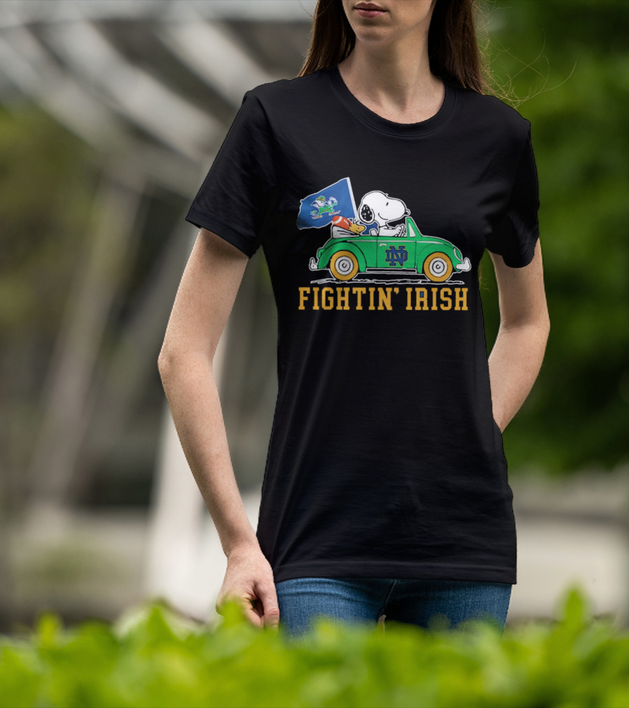 Snoopy And Woodstock Driving ND Car Fightin' Irish T-Shirt