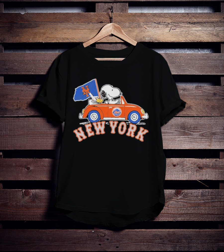 Snoopy Driving Car With New York Mets Flag T-Shirt