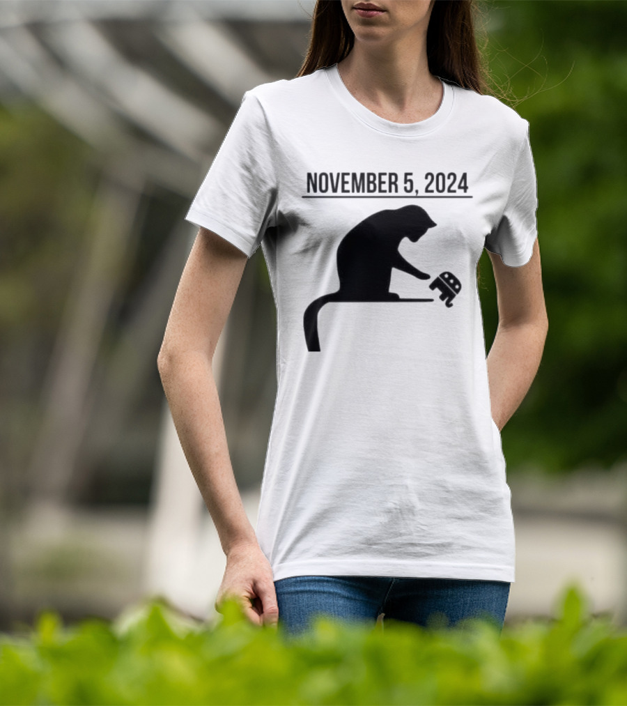 Cat Lady Knocking Republican Elephant November 5 T-Shirt