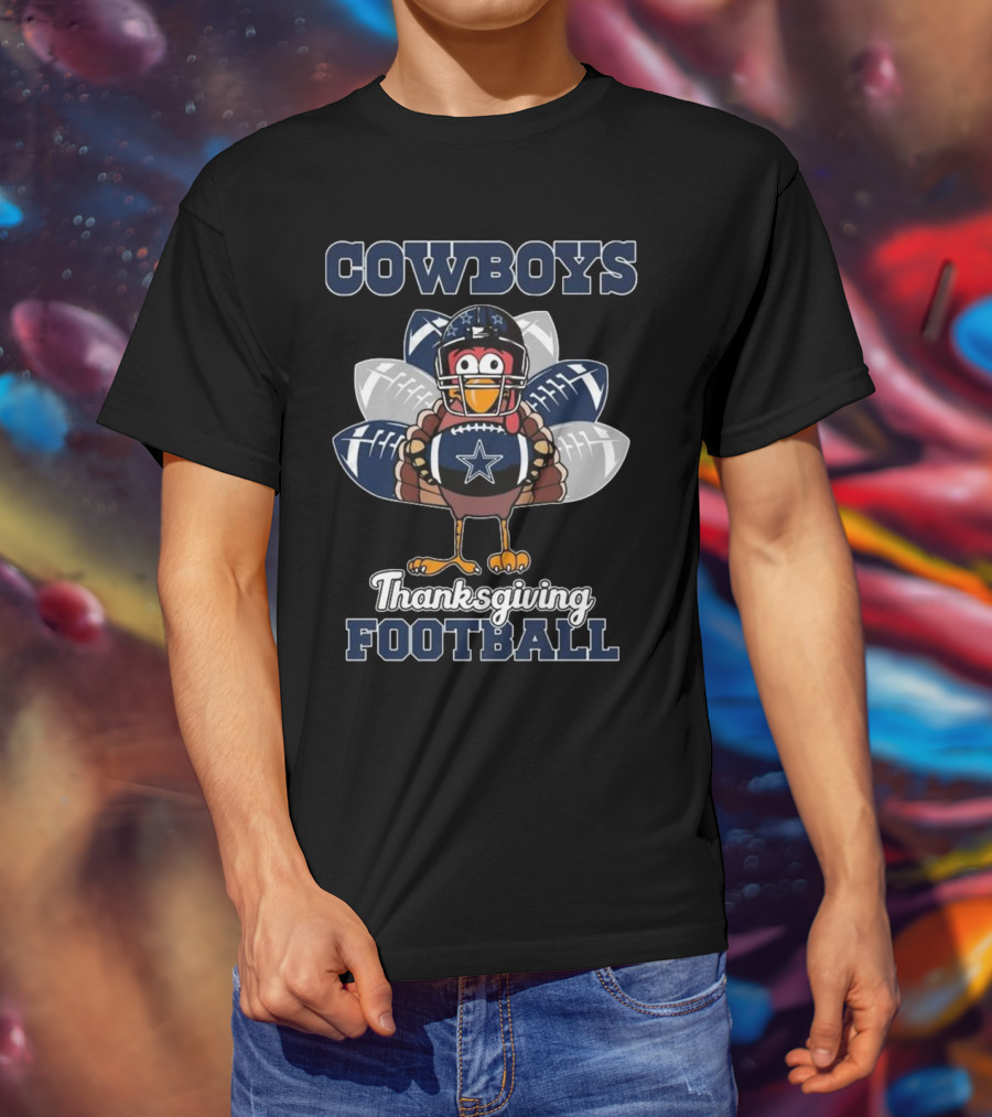 Cowboys Thanksgiving Football Turkey Holding Footballs T-Shirt