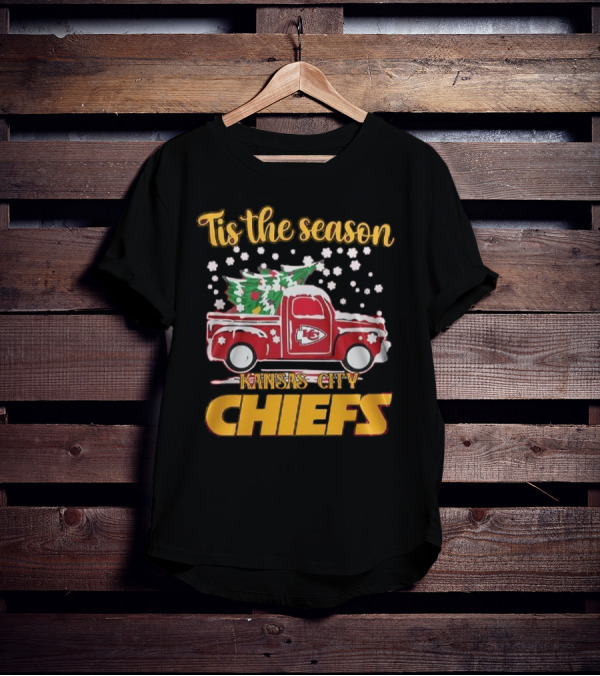 Tis The Season Kansas City Chiefs Christmas Truck Snowflakes T-Shirt