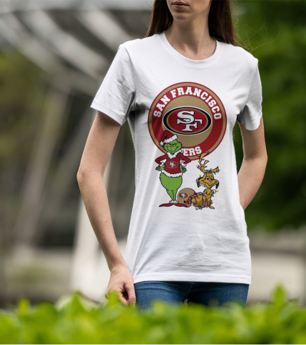 San Francisco 49ers Grinch And Max Merry Christmas T-Shirt