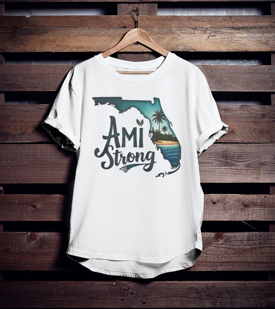 Ami Strong Florida Tropical Palm Beach Scene T-Shirt