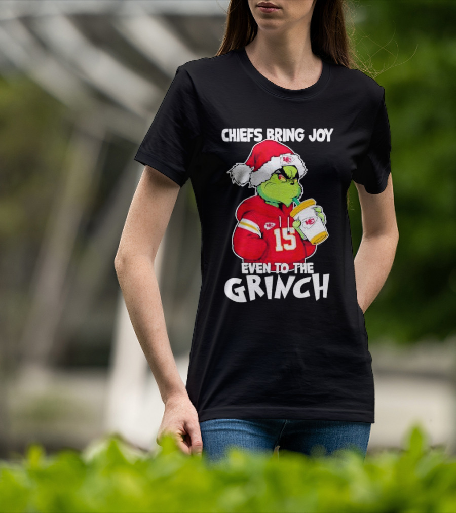 Chiefs Bring Joy Even To The Grinch T-Shirt