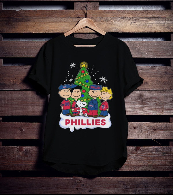 Philadelphia Phillies Snoopy Peanuts Christmas Tree T-Shirt