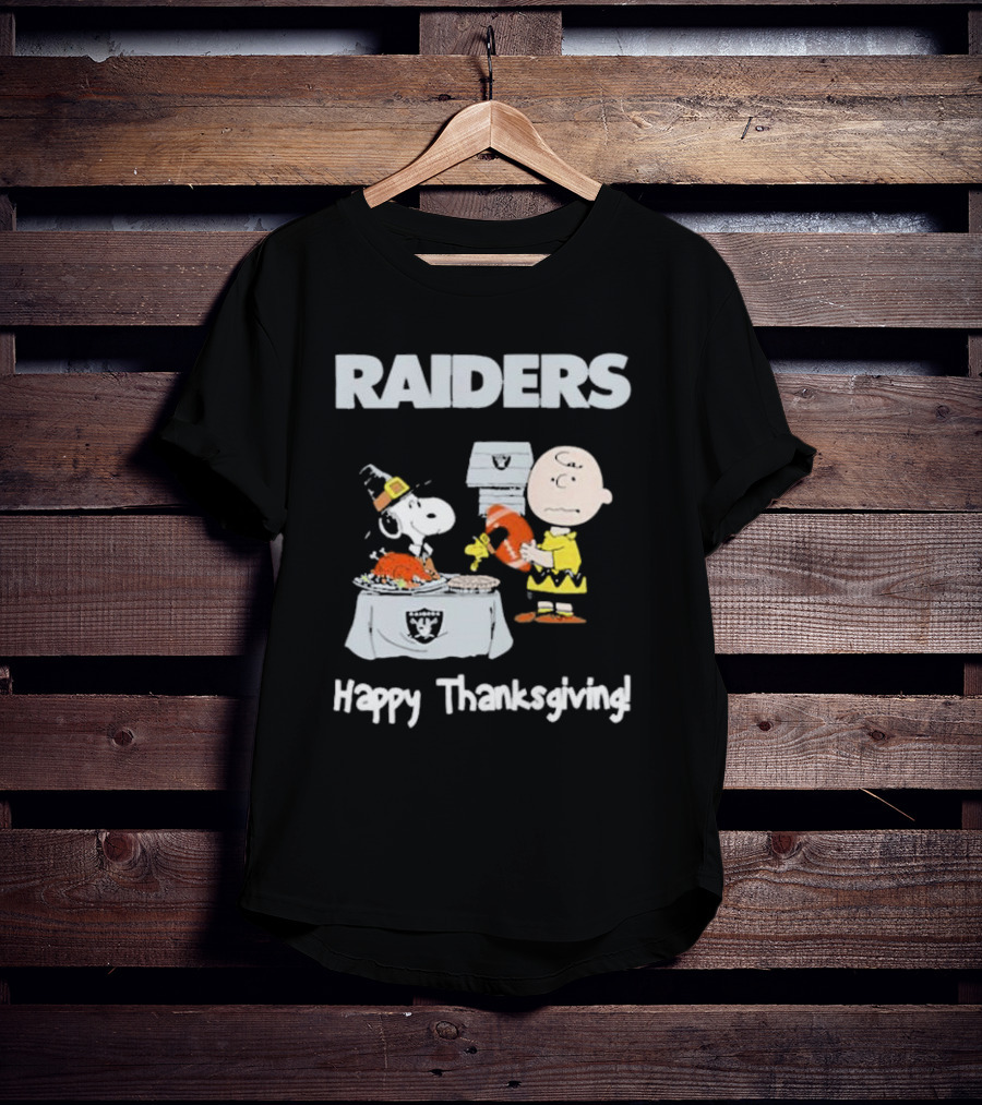 Raiders Charlie Brown Snoopy Happy Thanksgiving T-Shirt