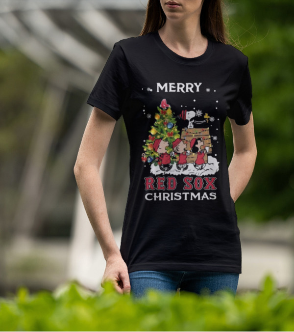 Merry Red Sox Christmas Snoopy And Friends T-Shirt