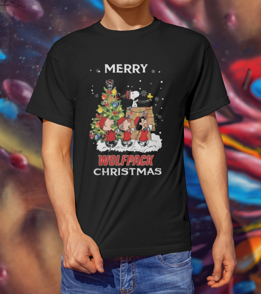 Merry Wolfpack Christmas NC State Snoopy And Friends T-Shirt