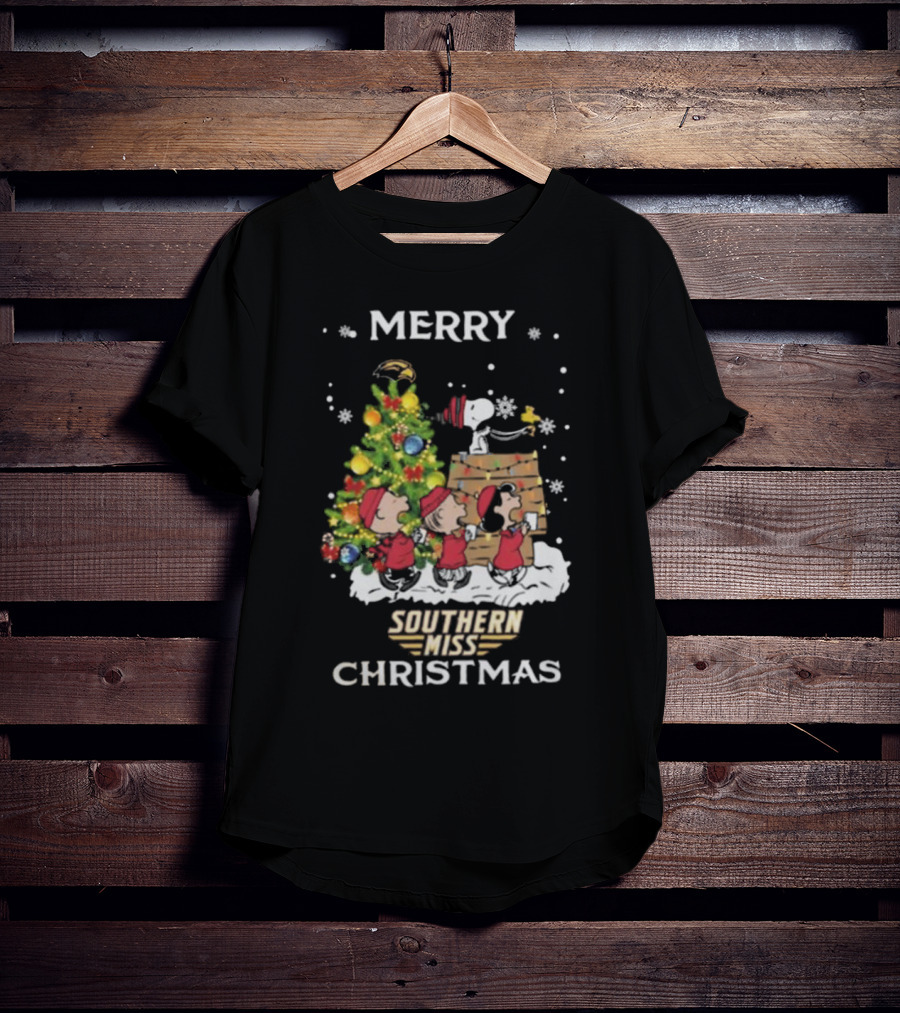 Southern Miss Christmas Snoopy And Friends Merry T-Shirt