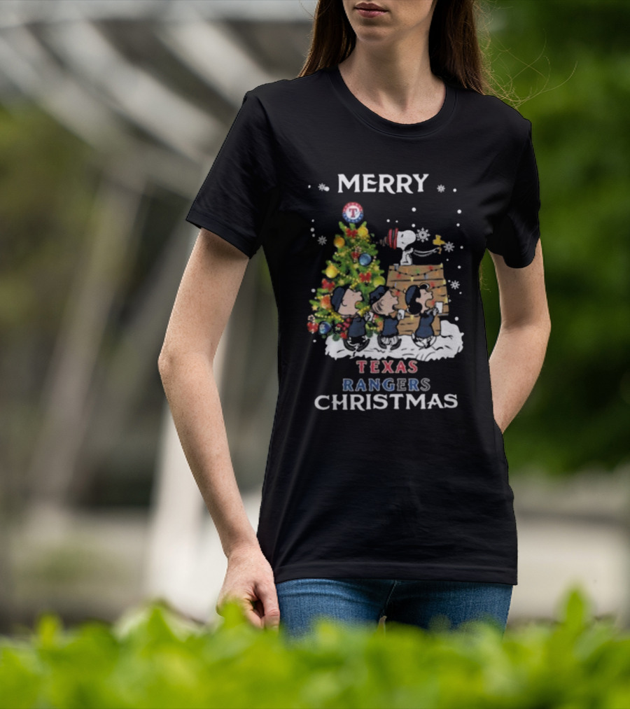 Merry Texas Rangers Snoopy And Friends Christmas T-Shirt
