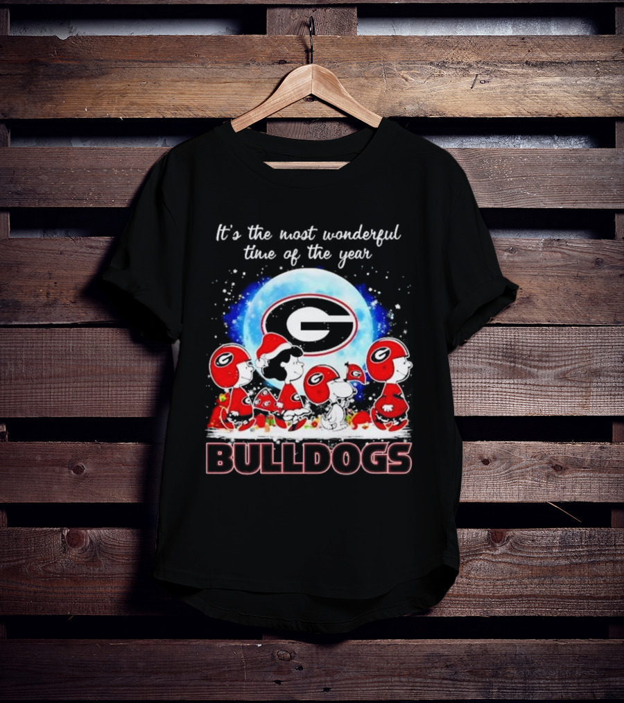 Peanuts Georgia Bulldogs Most Wonderful Time Christmas T-Shirt