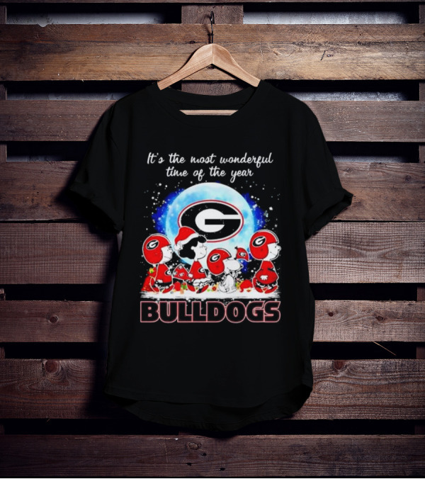 Peanuts Georgia Bulldogs Most Wonderful Time Christmas T-Shirt