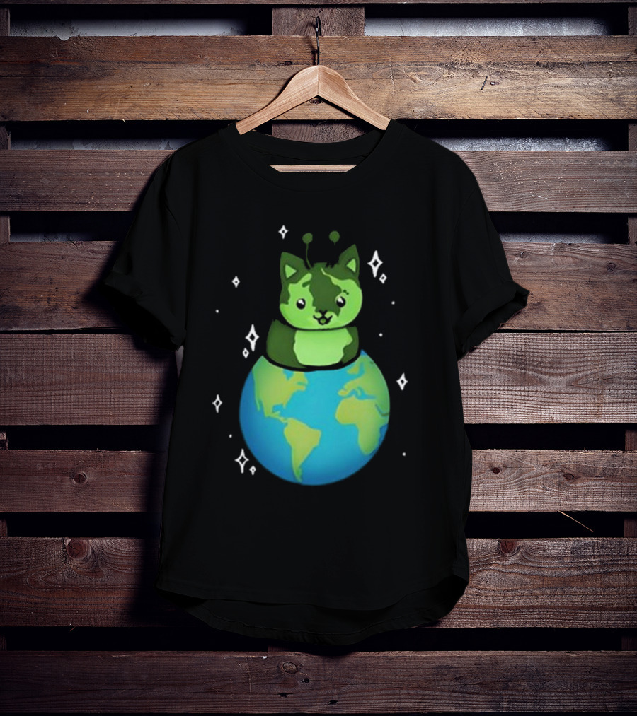 Cult Of Biscuit Alien Biscuit Cat Globe Stars T-Shirt