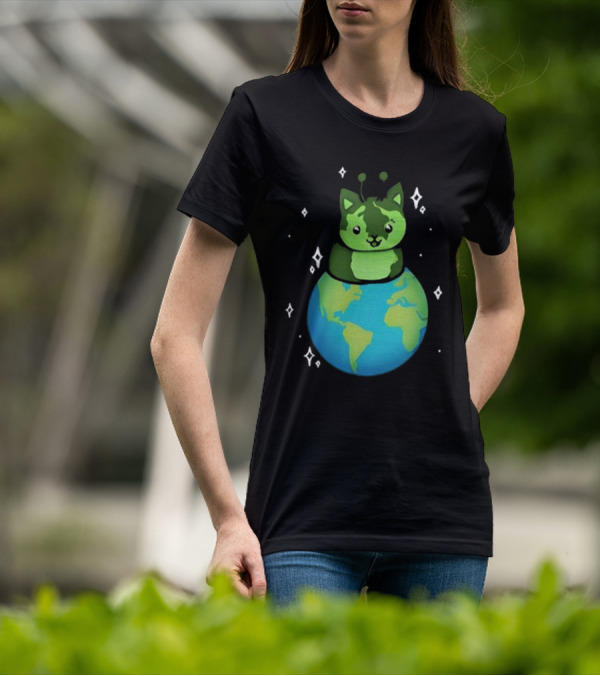 Cult Of Biscuit Alien Biscuit Cat Globe Stars T-Shirt
