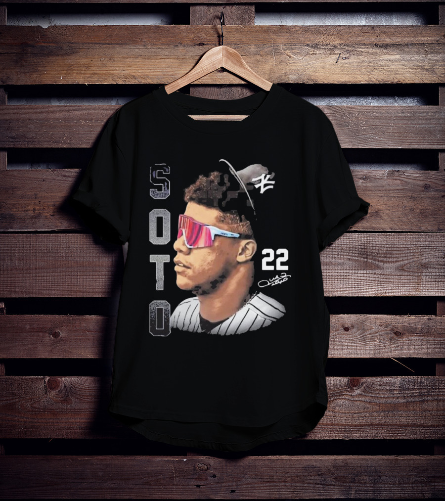 Soto 22 New York Yankees Juan Signature T-Shirt